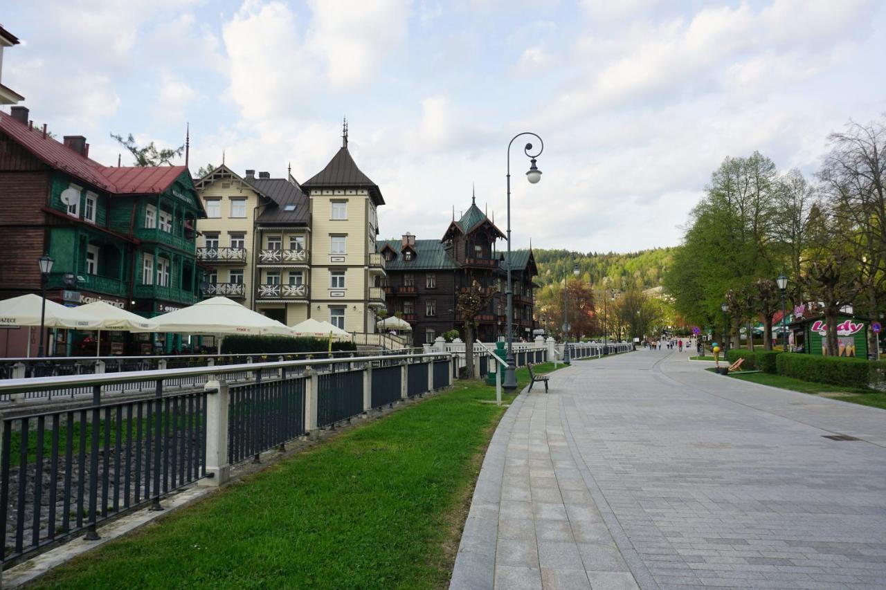 Belmonte Hotel Krynica-Zdroj Buitenkant foto